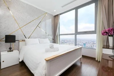 Appartamento con tre camere da letto — Vinhomes Landmark 81 Apartments- Christine Home